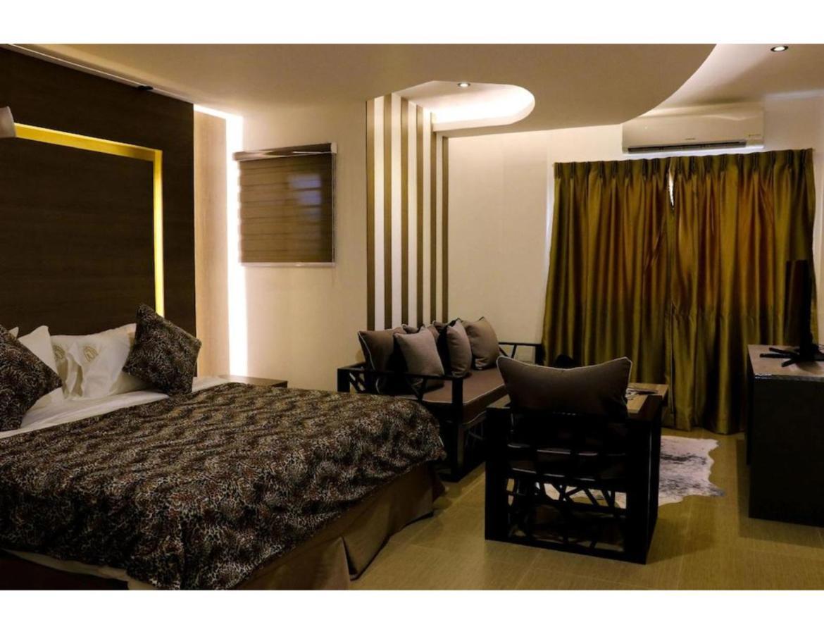 Safari Hotel And Villas Powered By Cocotel Bulala Buitenkant foto