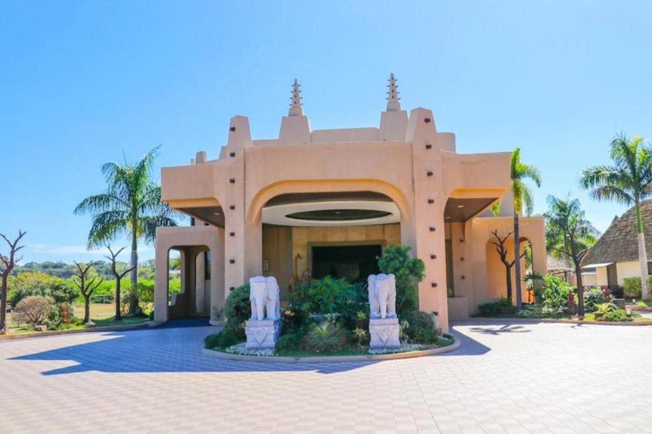 Safari Hotel And Villas Powered By Cocotel Bulala Buitenkant foto